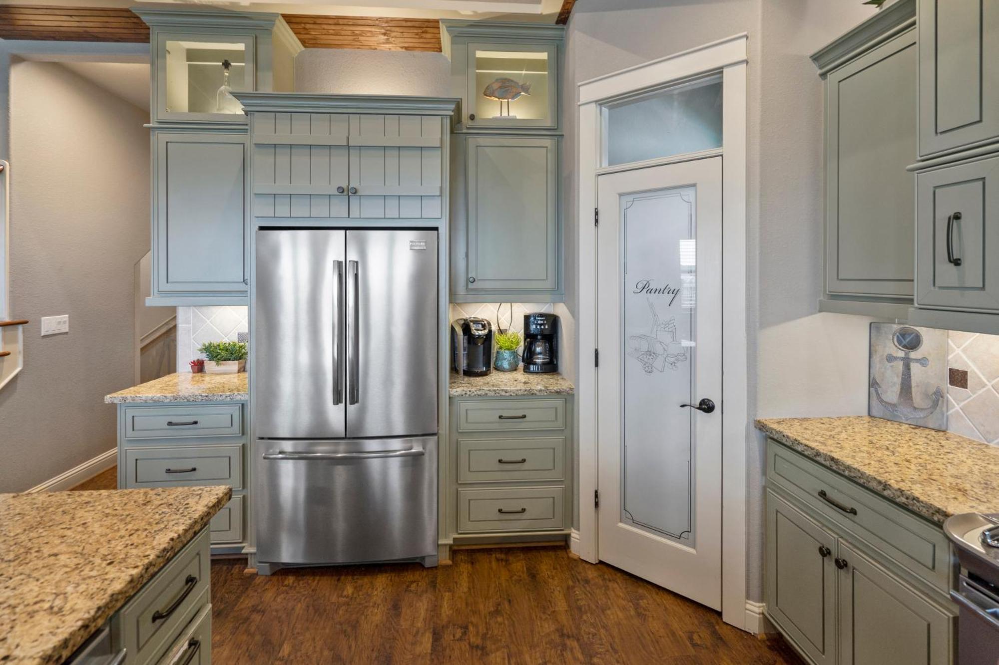 Luxury Waterfront Home Family And Pet Friendly Near Surfside Beach 11 Mins Freeport Exterior foto